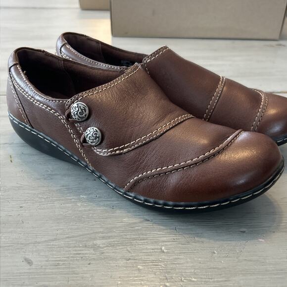 CLARKS Bendables Ashland Alpine Brown Leather Loafer Women's Size 9.5 Shoe - Picture 1 of 8